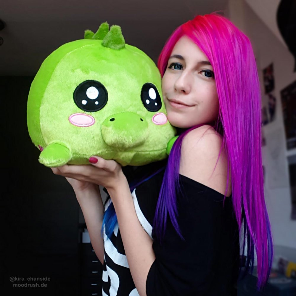 Mexify Shop Cute Girl Pink Hair Scene