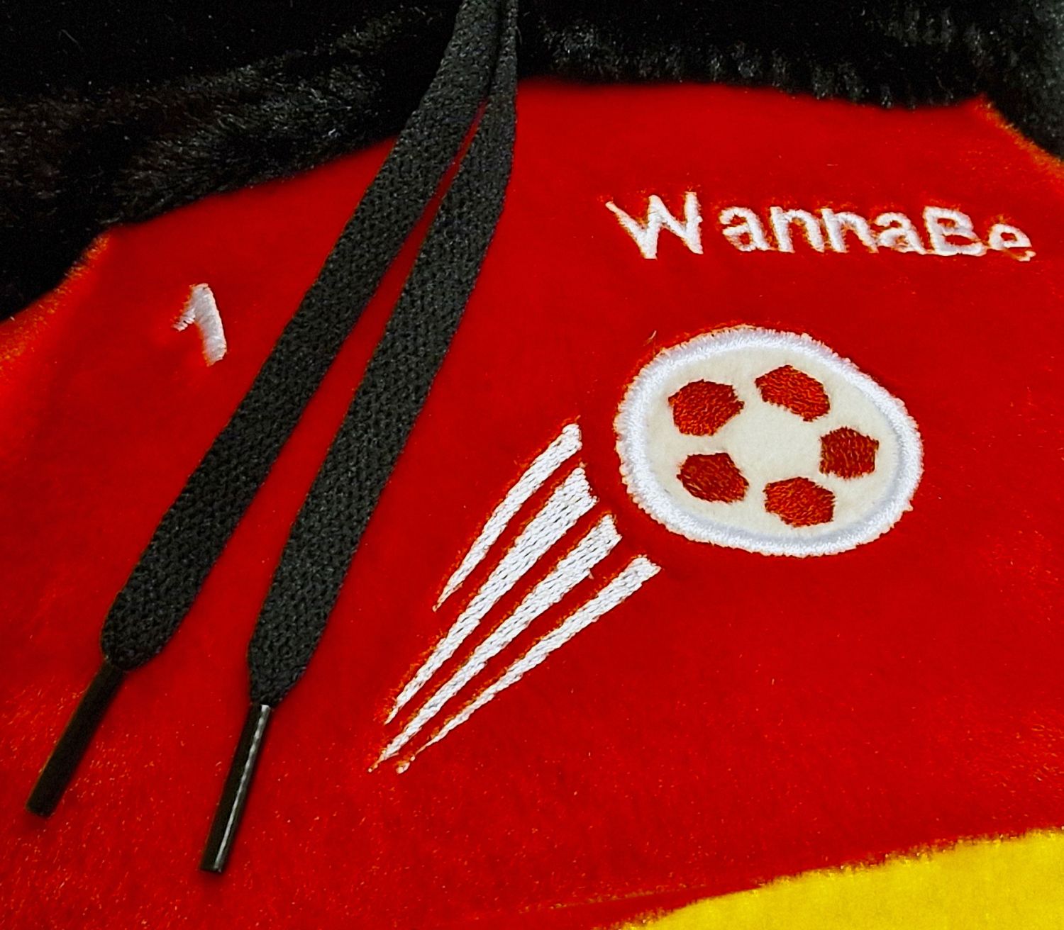 Fussball WannaBe Puppe Shop Pluesch mit Hoodie